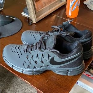 Men’s Nike Lunarlon size 10